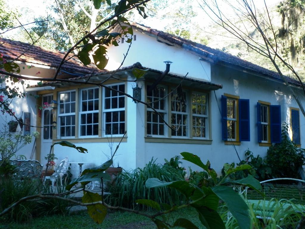 Bed and Breakfast Pouso Donana Cama E Cafe Itaipava Esterno foto